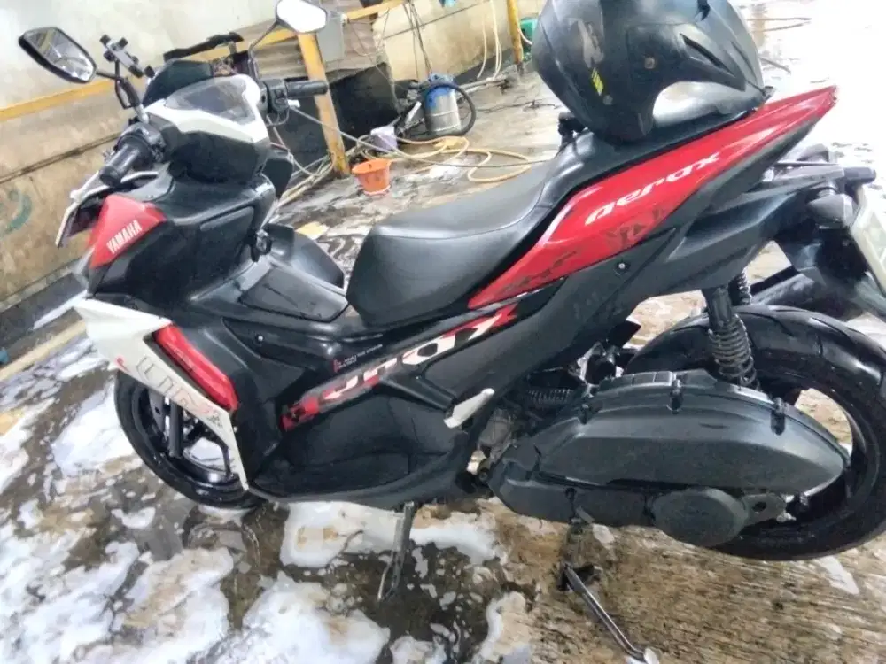 Dijual cepat Yamaha Aerox 2024