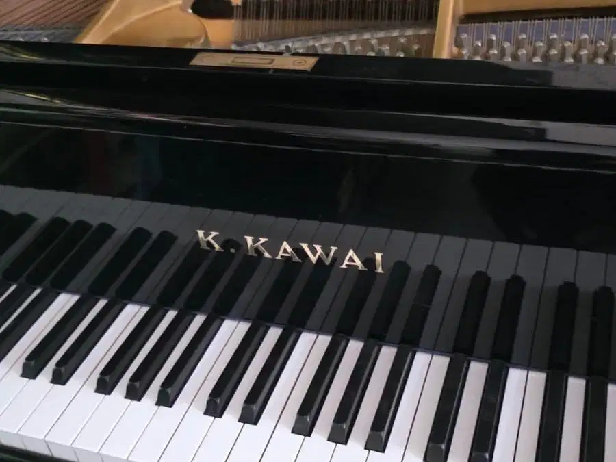 Kawai KG-1C baby grand piano