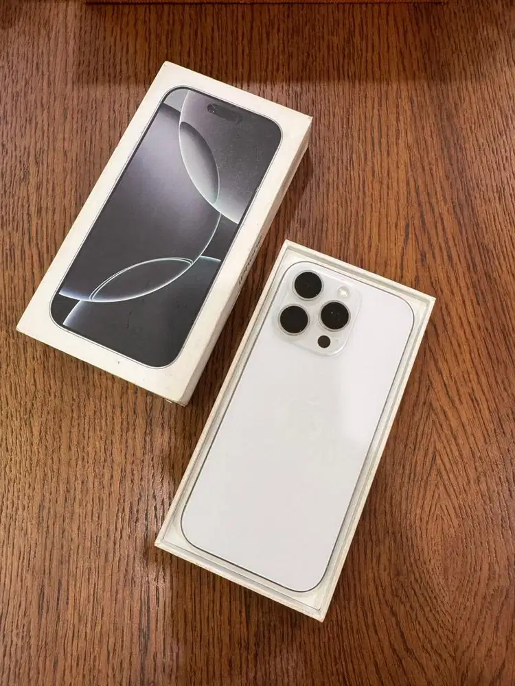 iPhone 16 Pro 128 GB silver mulus like new BH 100 nominus