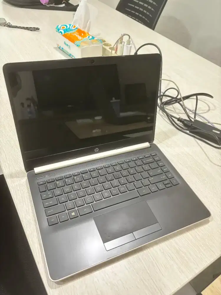 Laptop HP 14 bekas