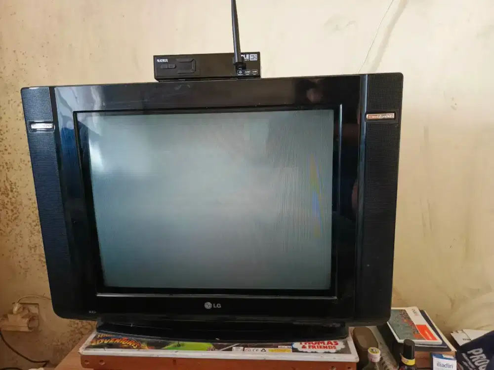 Jual Cepat TV LG 21' + Set up Box kondisi normal