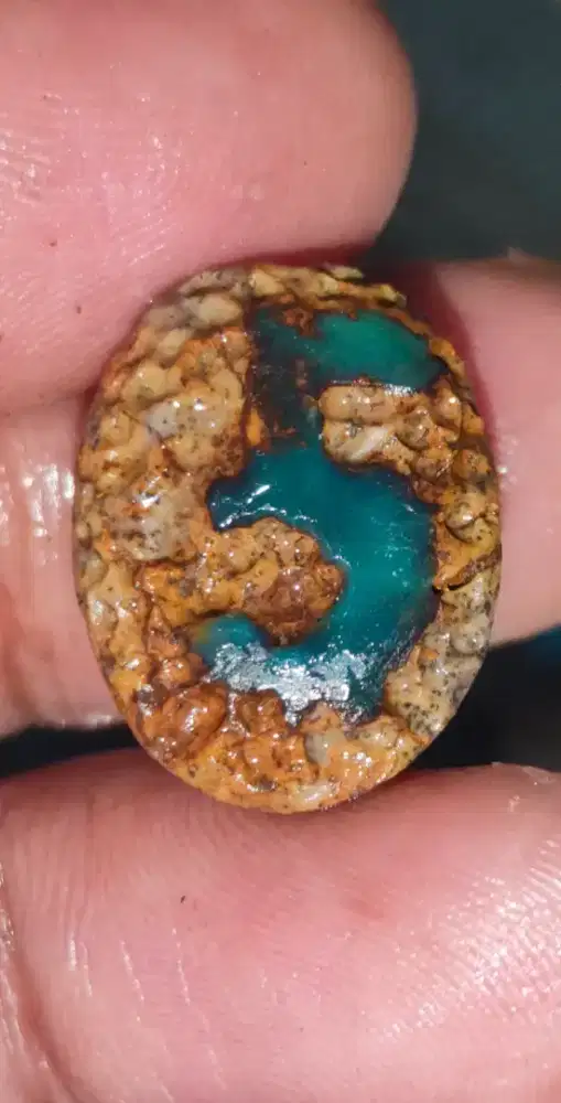 Batu pirus Persia motif angka 5