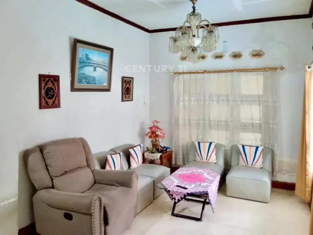 Dijual Rumah Kebayoran Lama Dekat Arteri Dan Tanah Kusir