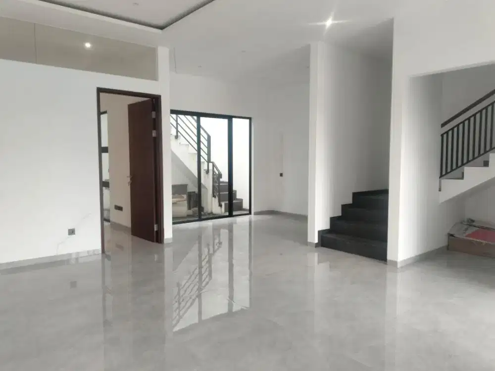 DIJUAL RUMAH BARU SETRADUTA GRANDE BANDUNG TOL PASTEUR, UNIV MARANATHA