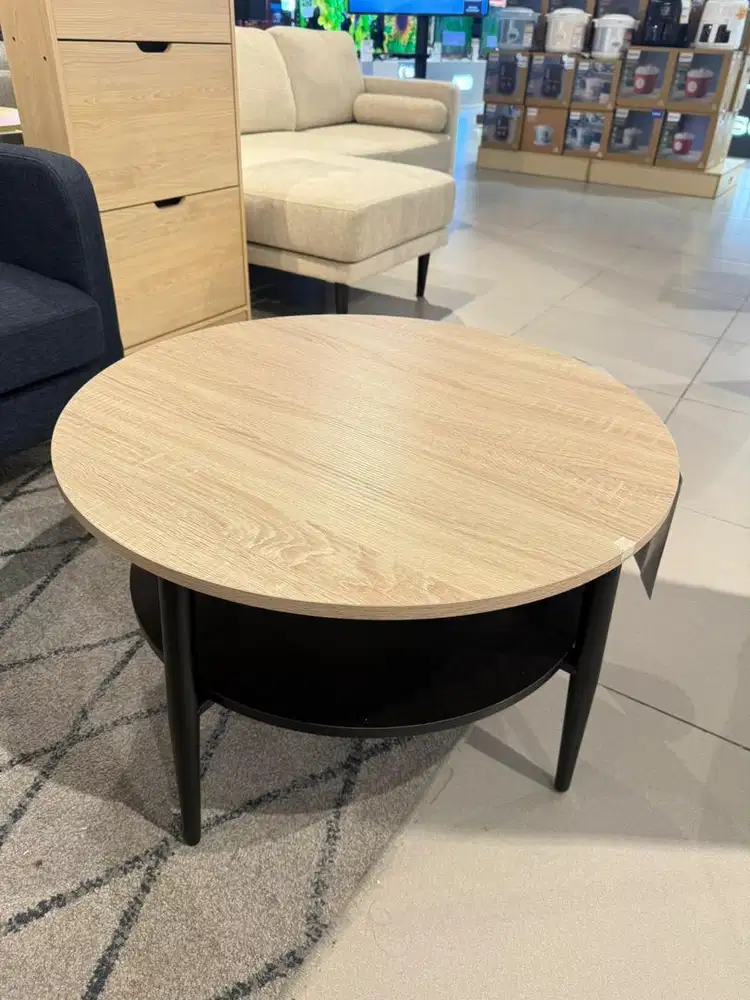 raya coffe table