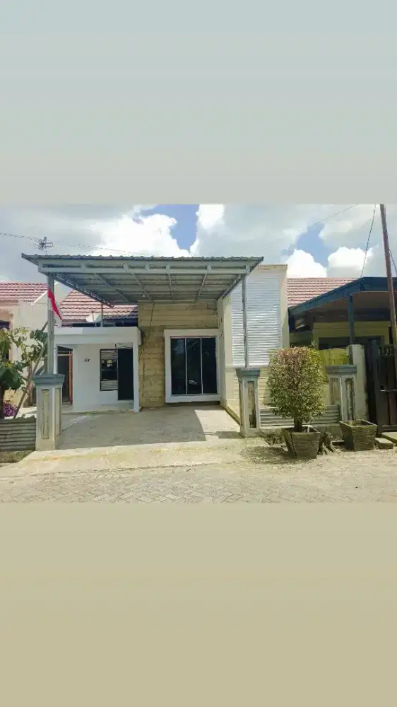 Rumah kontrakan per tahun