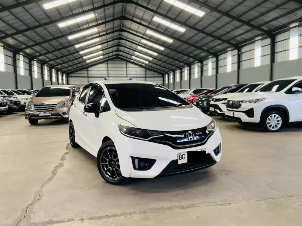 Honda Jazz 1.5 RS CVT 2017 / 2018 AT Matic, Sangat terawat