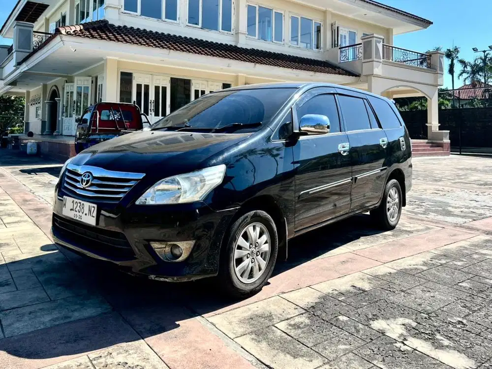 Kijang innova G 2012 Solar Manual Km cuma 130an Jarang Pakai Utuh Smua