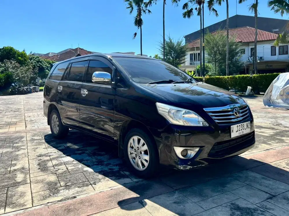 Kijang innova G 2012 Solar Manual Km cuma 130an Jarang Pakai Utuh Smua