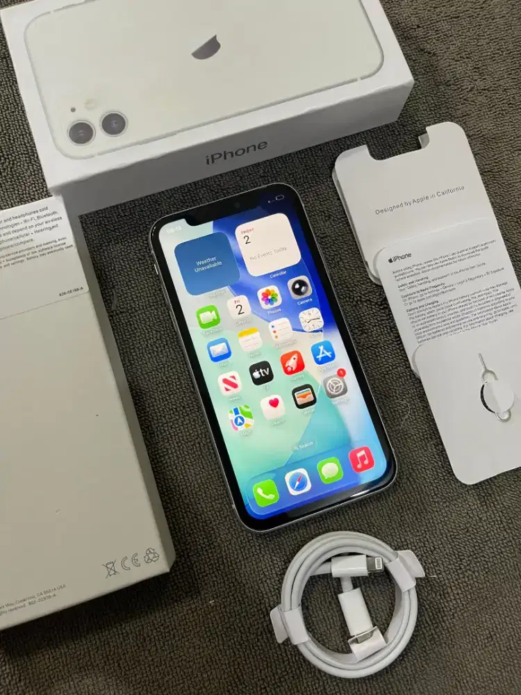 IPHONE 11 64 PUTIH