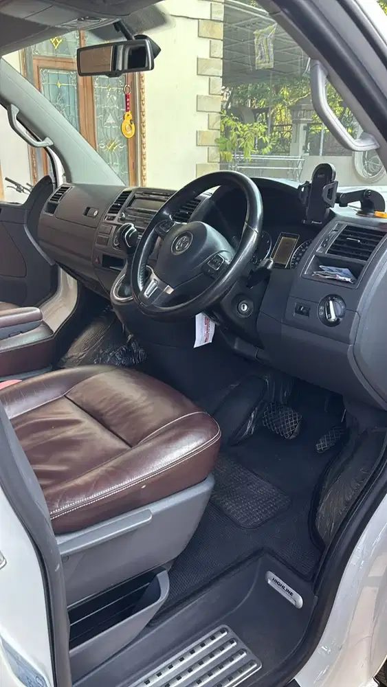 Volkswagen Caravelle 2012 Diesel