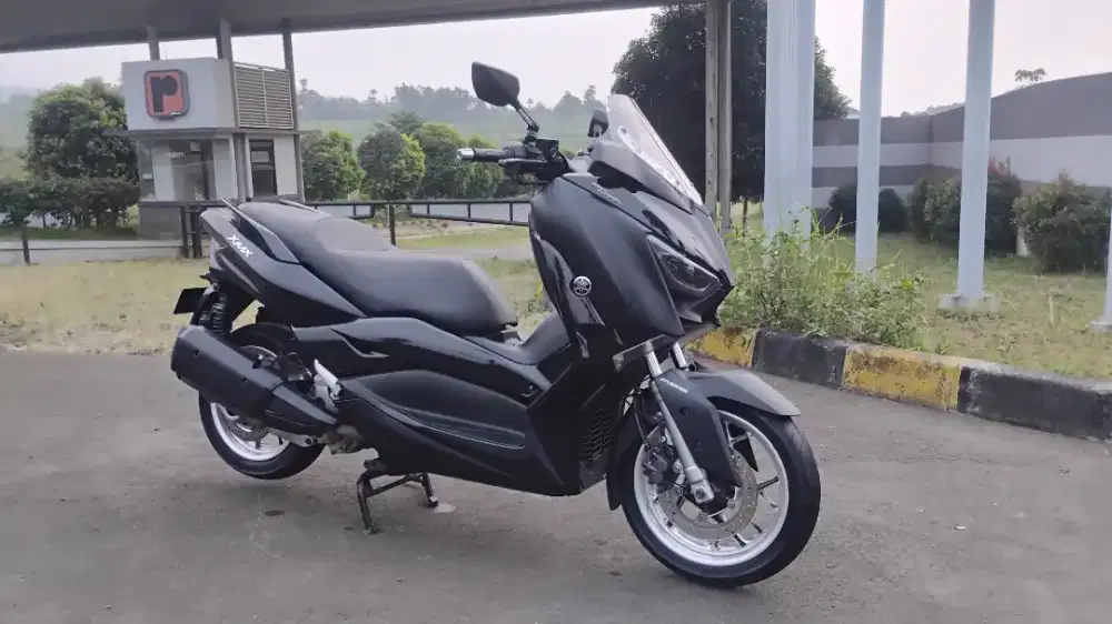 Yamaha xmax tahun 2022 ABS TCS gen 1  low km mulus siap pakai