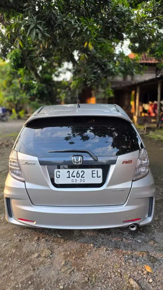 Honda Jazz (GE8) RS Automatic 2013