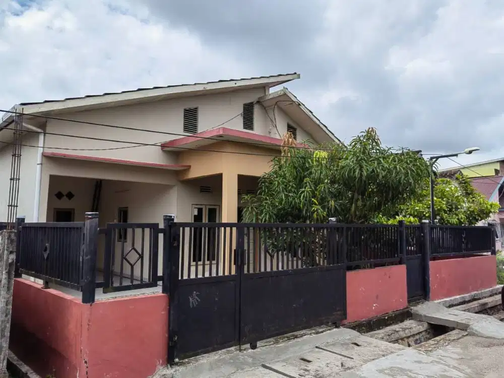 Rumah Dijual Cepat (B.U.) Full Furnished.