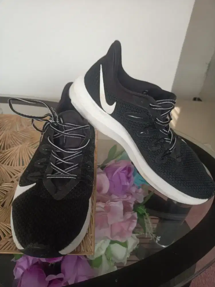 Sepatu Running Nike