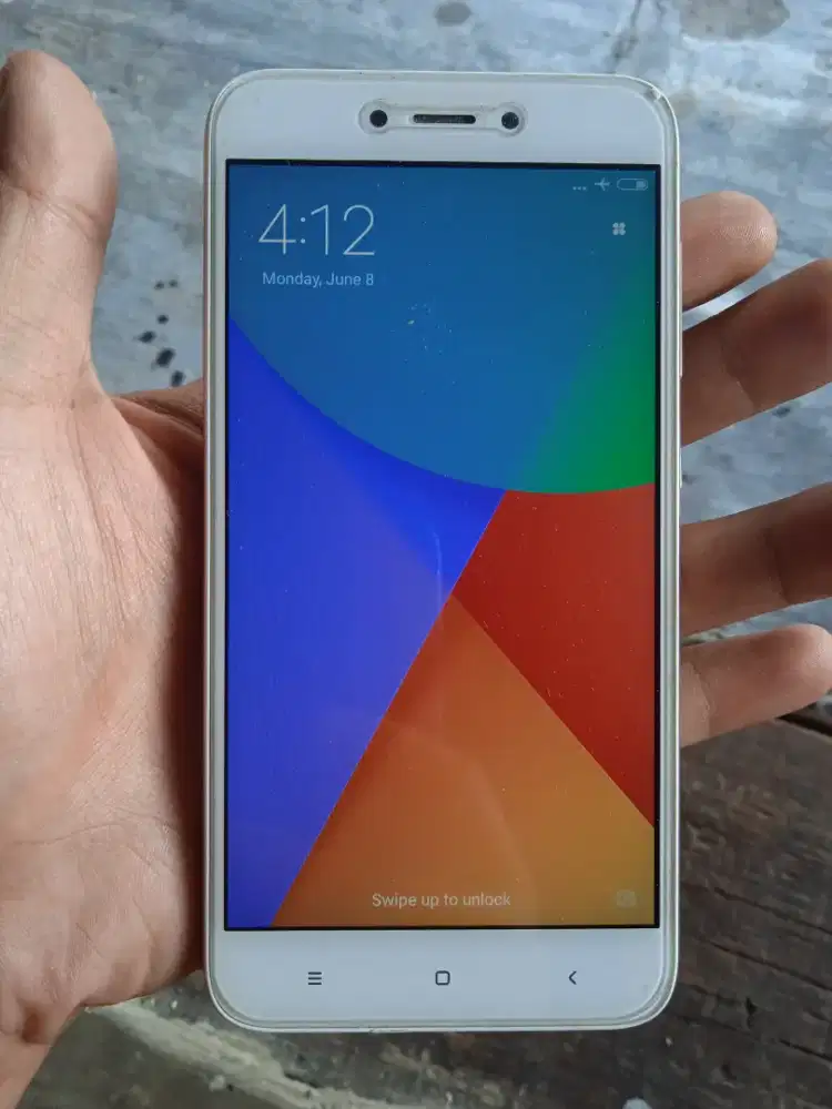 Xiaomi 5A 2/16gb 4G