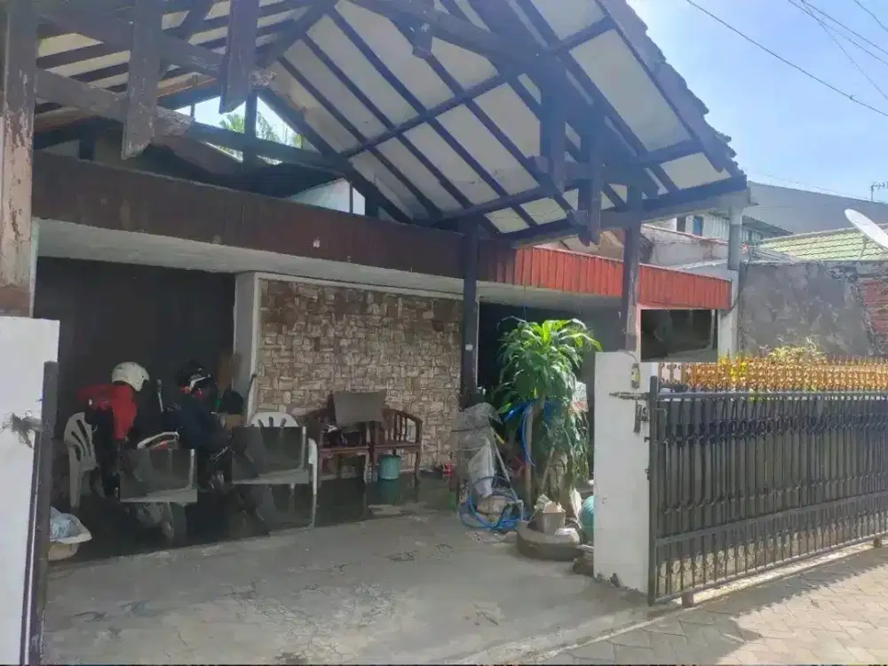 Dijual Rumah Siwalankerto Wonocolo Surabaya  RON.A465