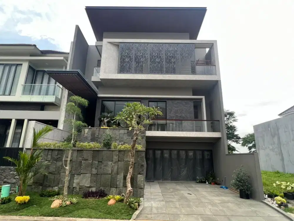 DIJUAL RUMAH WaterFront  CitraLand Surabaya
