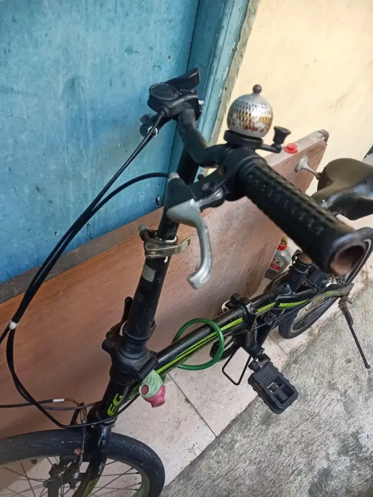Sepeda lipat Evergreen 20