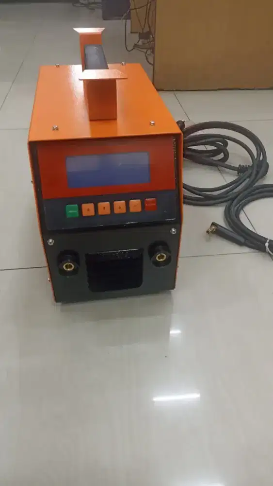Elektro fussion welding machine