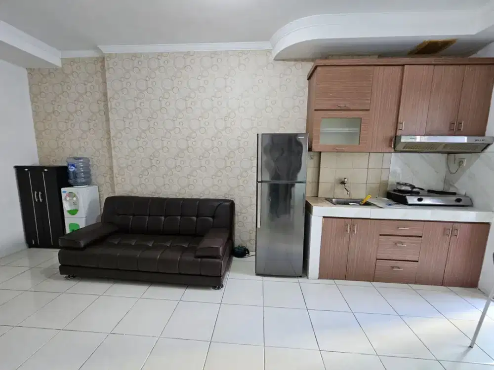 Disewakan Apartemen Mediterania Garden 2 Lantai Rendah Tower Jasmine