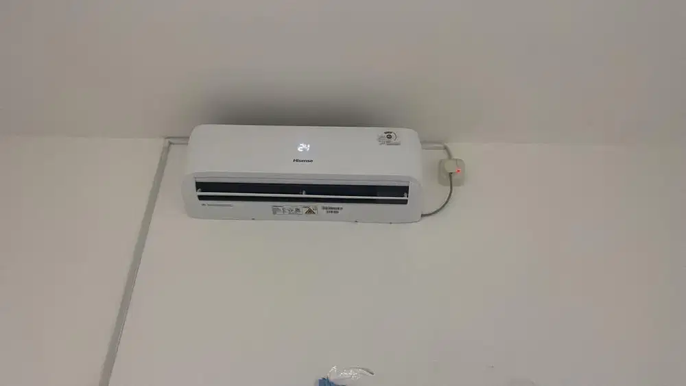 Ac 1/2pk hisense 1 bulan pemakaian