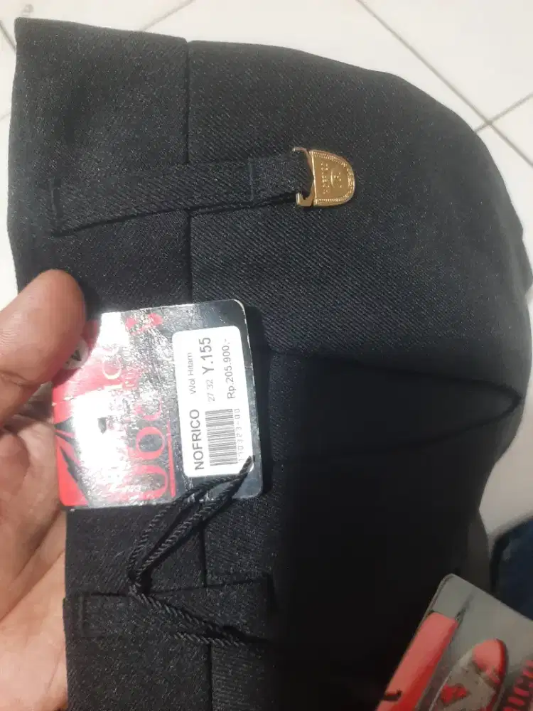 Celana bahan woll  pria