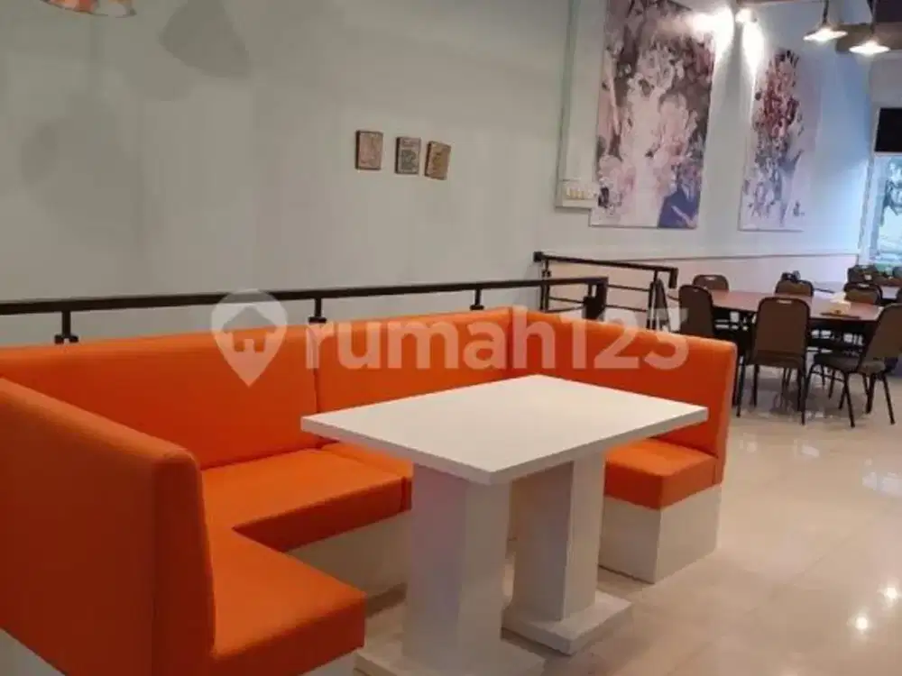 Disewakan Ruko di batununggal Raya ex Resto dengan interior & kitchen lengkap