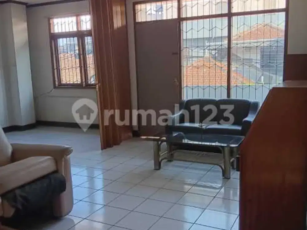 Dijual Rumah semi furnish di kawasan Sawah Kurung, Ciateul Bandung
