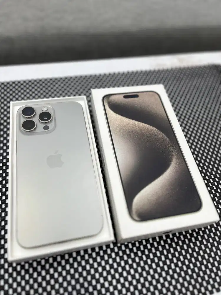 Iphone 15 pro max 256GB iBox