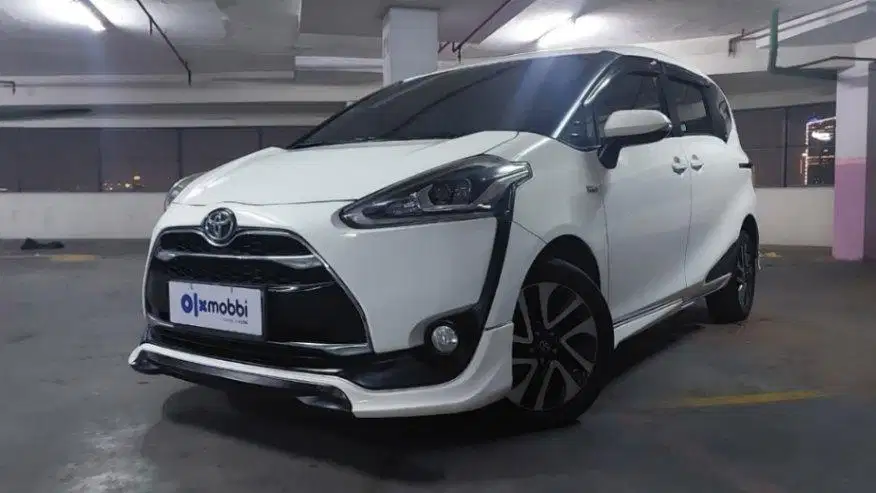 DP Murah Toyota Sienta  1.5 Q Bensin-AT 2018