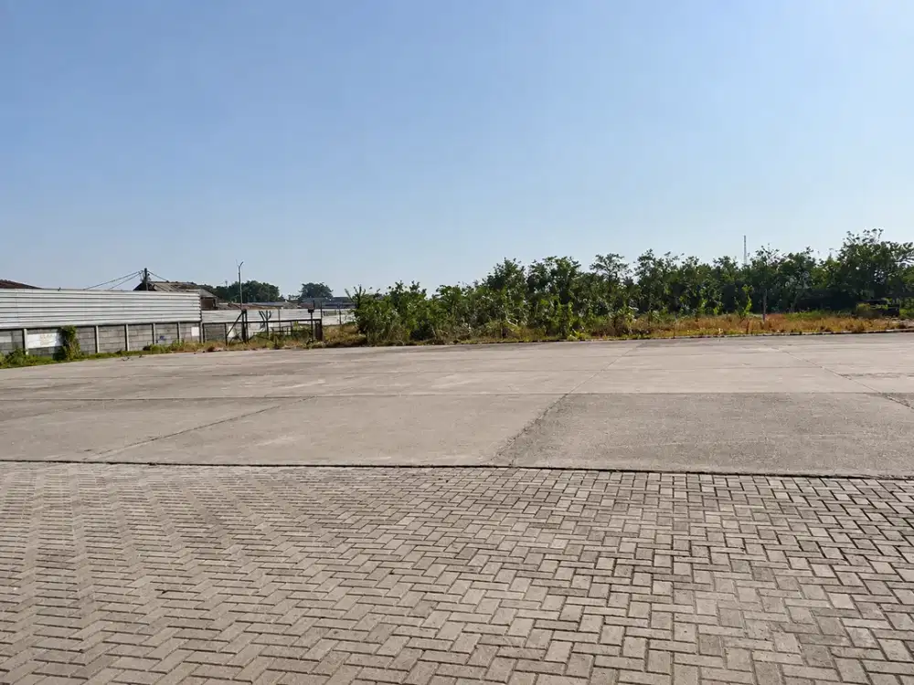 Lahan dan kantor luas 60x100 6000meter Cakung Jakarta Timur