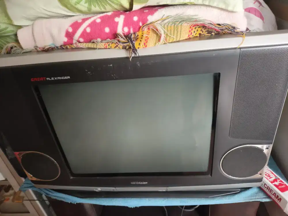 TV Tabung Sharp Jadul