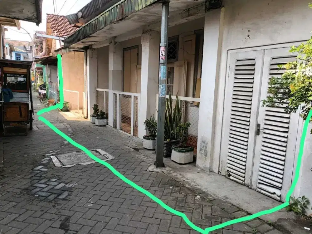 Dijual Rumah Jalan Peneleh Genteng Surabaya  RON.A3126