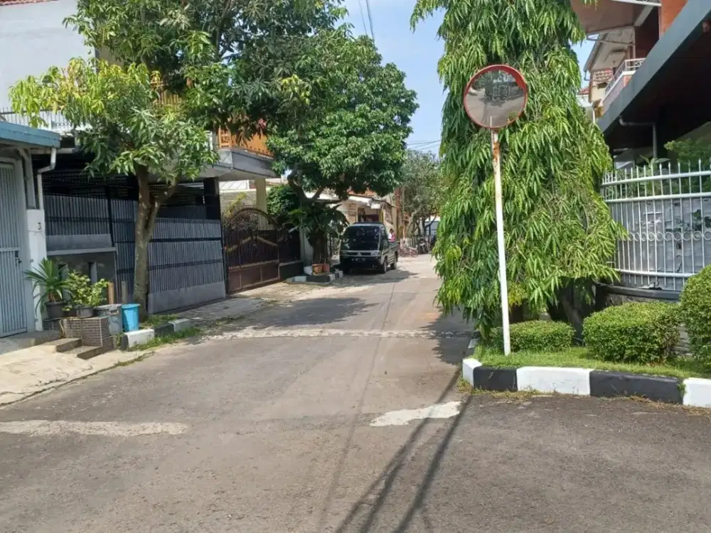 DIJUAL RUMAH ANTAPANI – SEMI FURNISHED