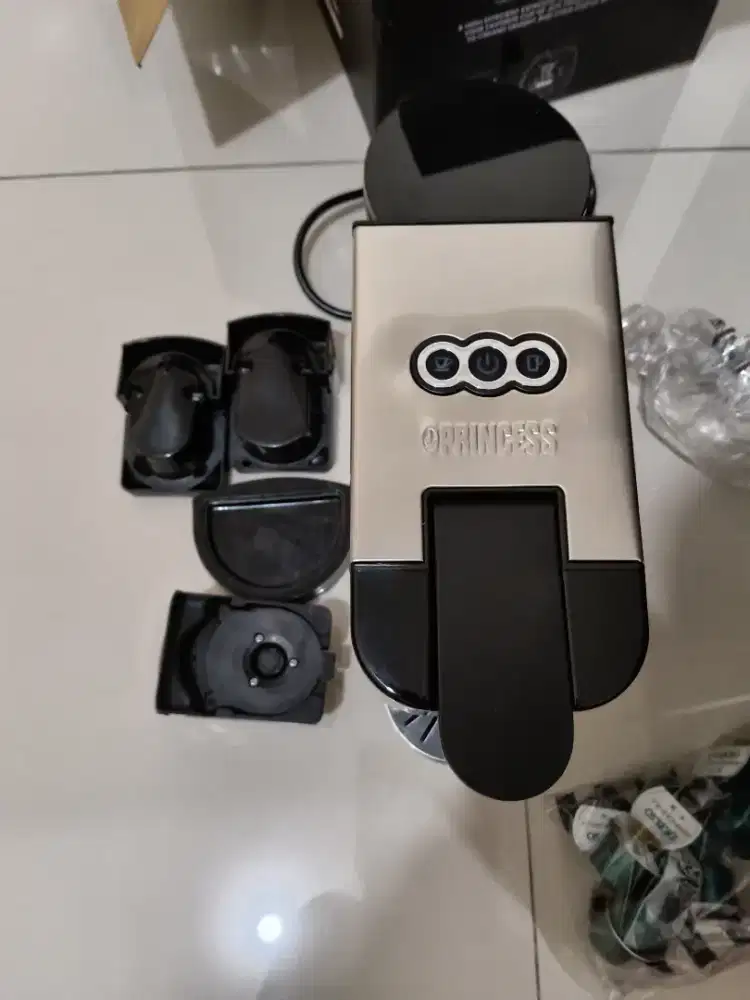 Espresso coffee machine