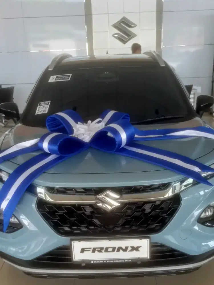 Suzuki FRONX and FRONX hybrid