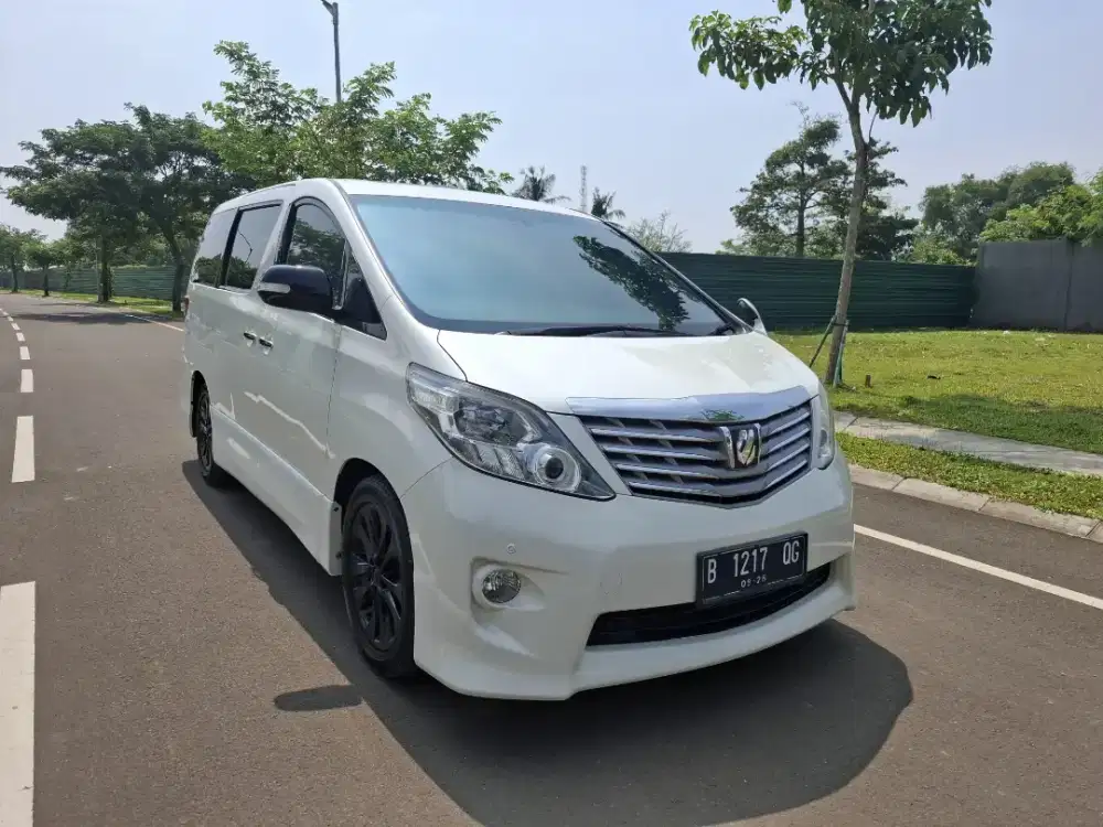 Alphard S cbu at 2011 Km low