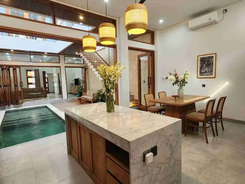 New Beautiful Cozy 3 floor Villa in Umalas