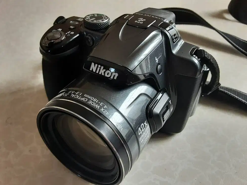 Nikon Coolpix P520