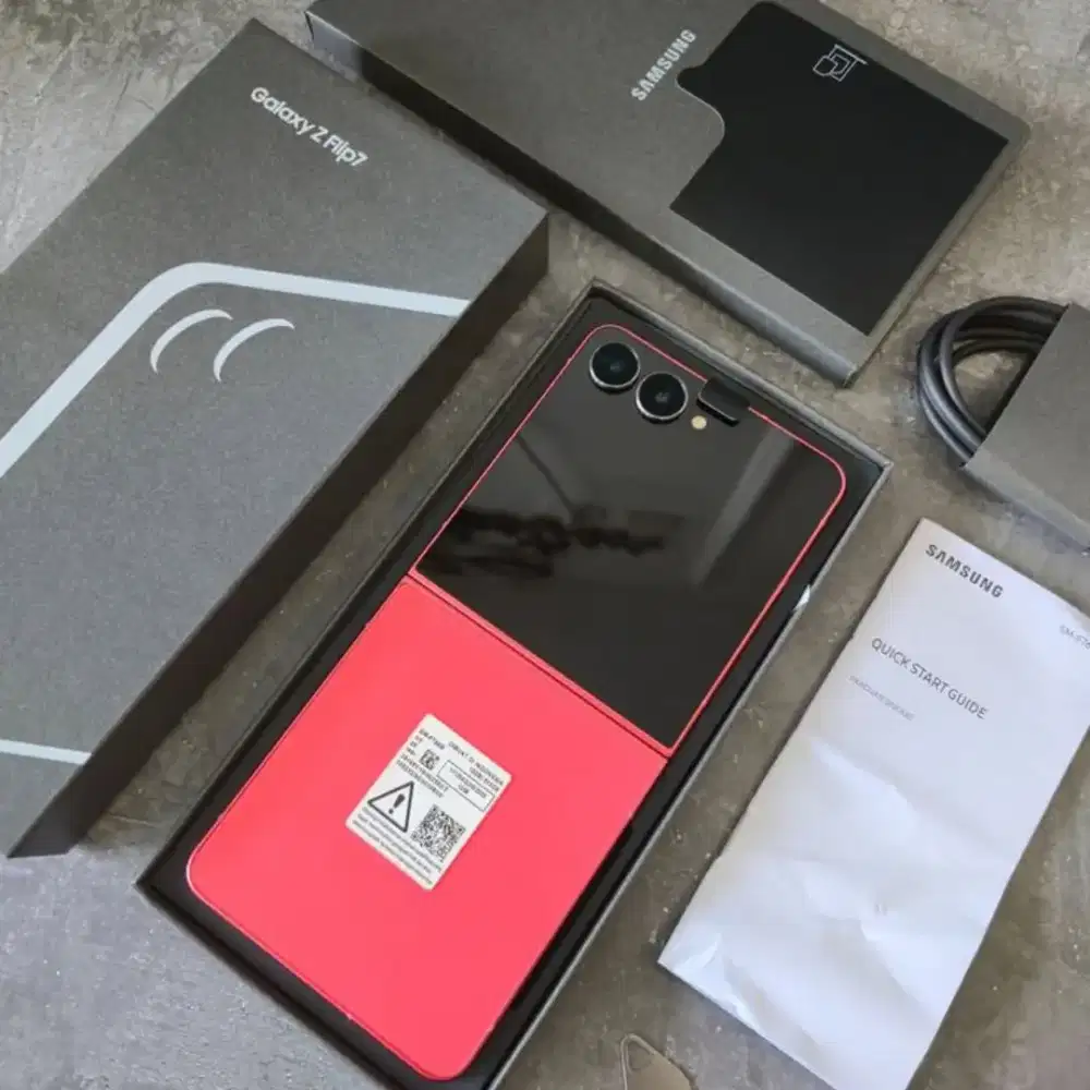Samsung Z Flip7 cicilan tanpa DP tanpa Admin syarat KTP & bunga rendah