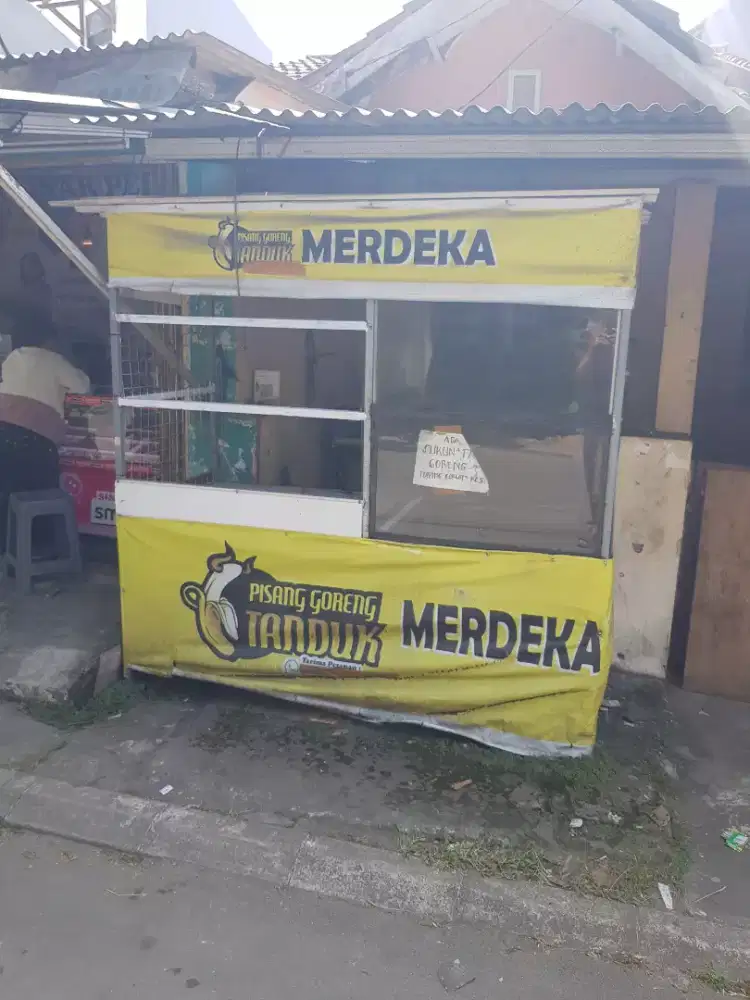 Dijual etalase gorengan