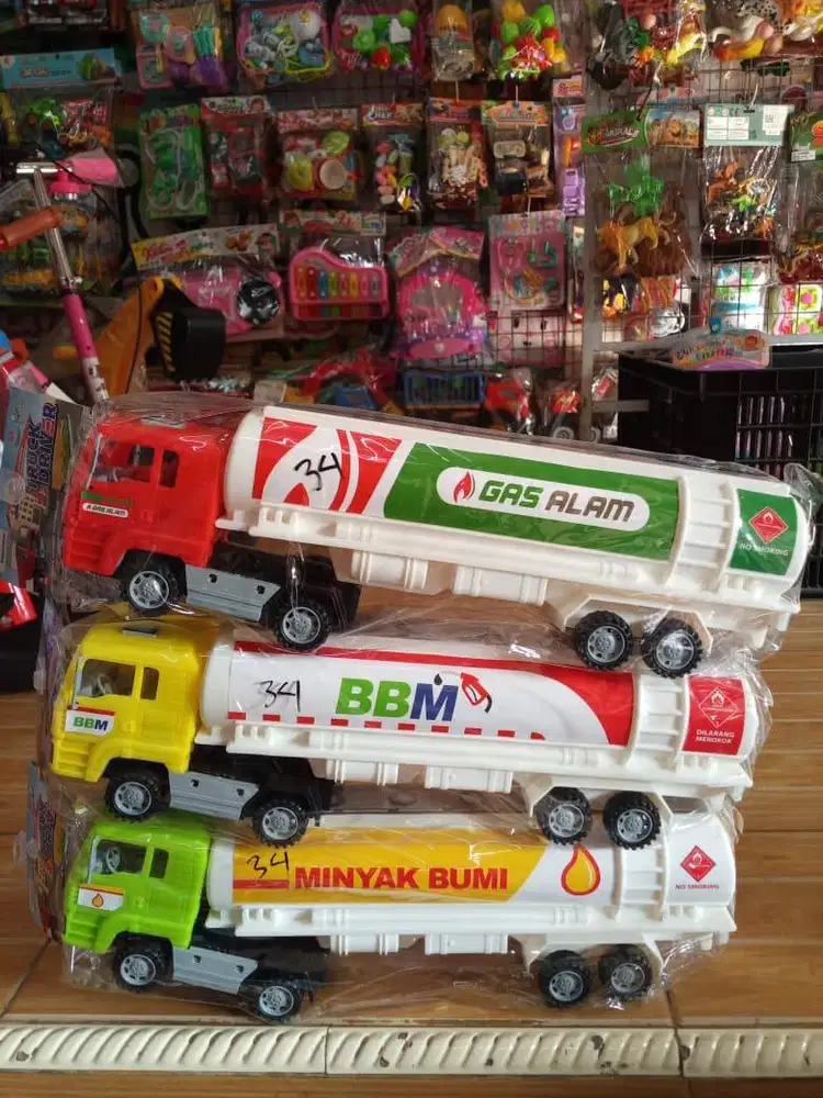mainan anak truck tangki