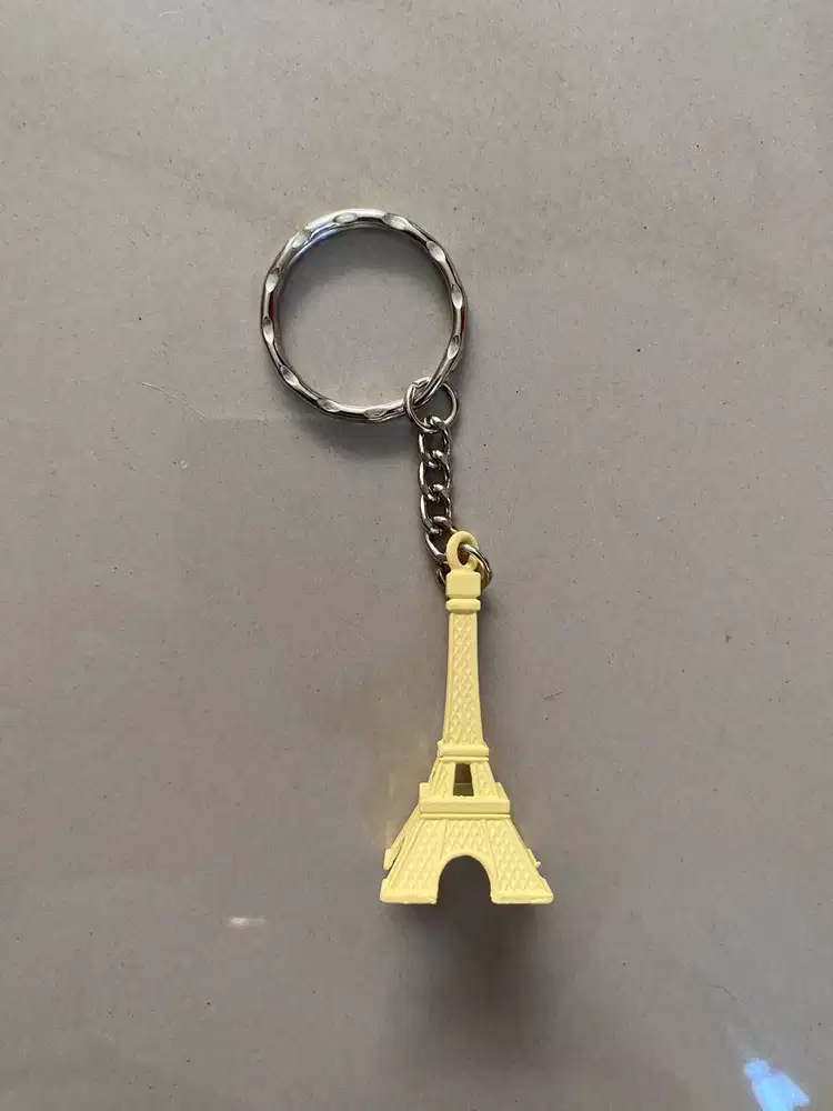 SOUVENIR PARIS – GANTUNGAN KUNCI MENARA EIFEL – BARU