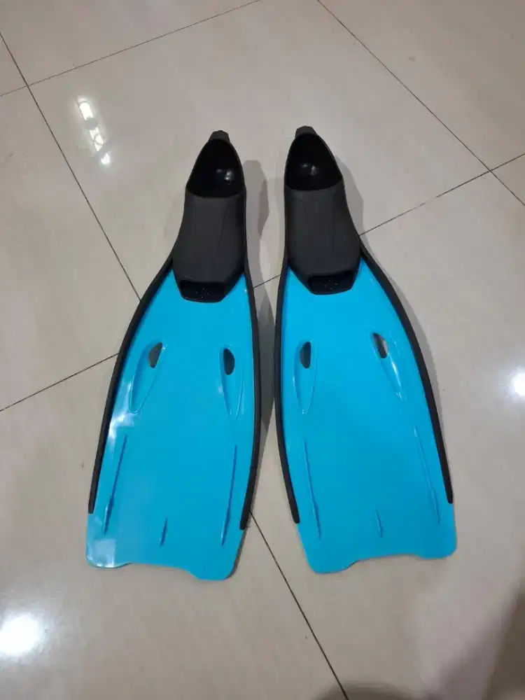 Sepatu Katak / Fins / Renang / Diving