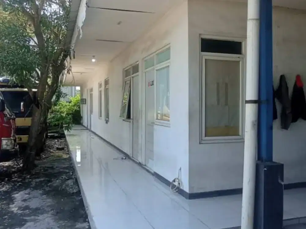 GUDANG SIDAYU GRESIK*Listrik 5500watt , Akses Container 40