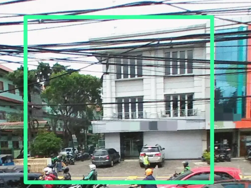 DISEWAKAN RUKO HOEK STRATEGIS DI TEBET – JAKARTA SELATAN