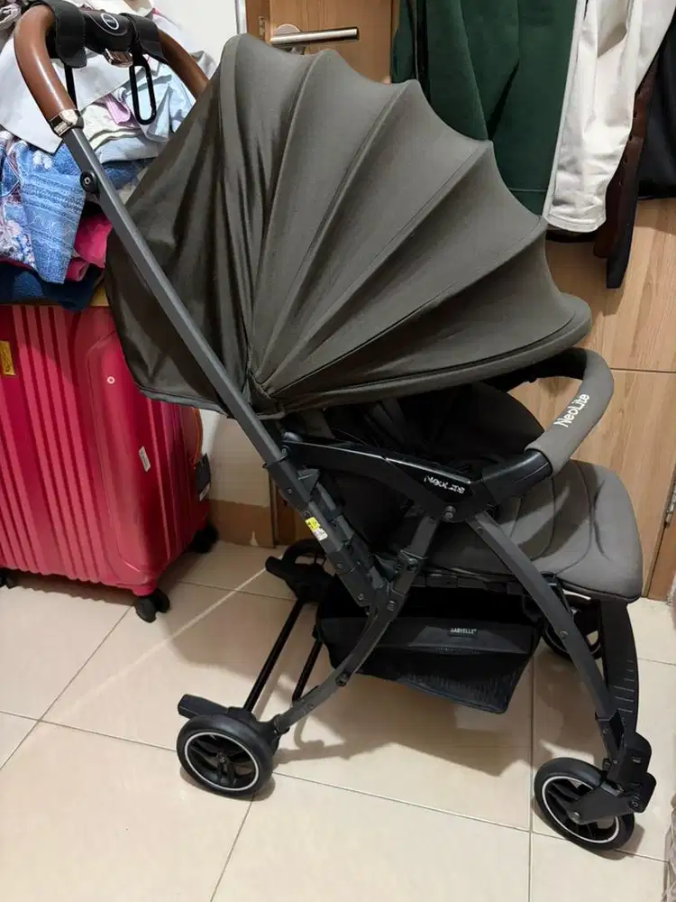 Stroller Bayi Merk Babyelle Neo Lite
