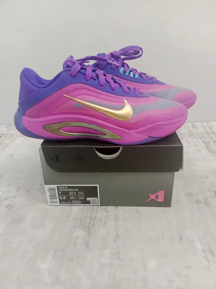 Sepatu Nike A'One