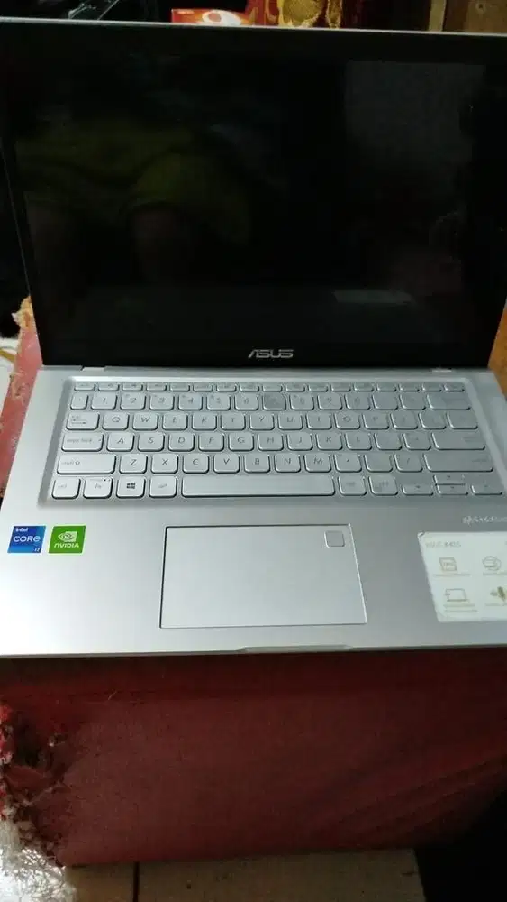 ASUS X415 Core i7
